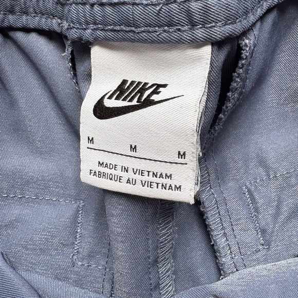 Nike club woven men’s tapered pants - Picture 9 of 13